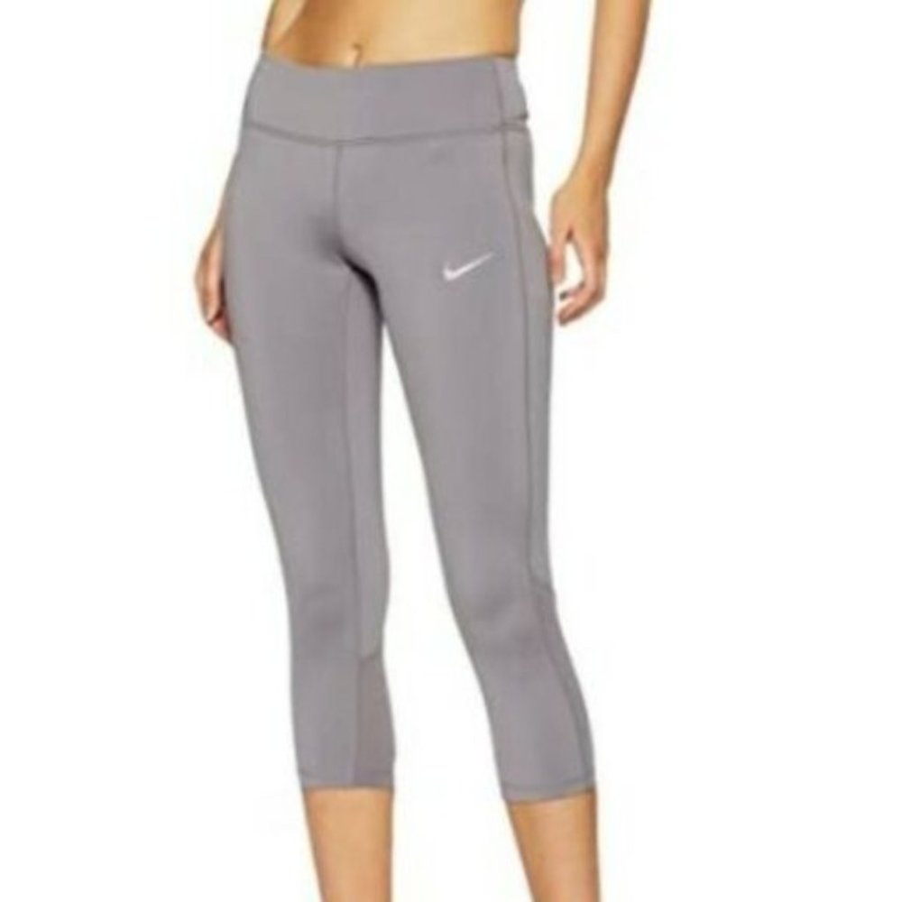 Nike Power Dri-Fit Cropped Tight Fit Leggings Sz S